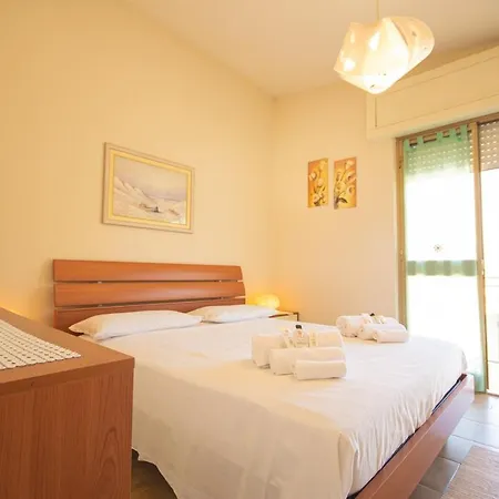 Appartamento Mansarda Santa Lucia, Terrazza Vista Mare&pineta *